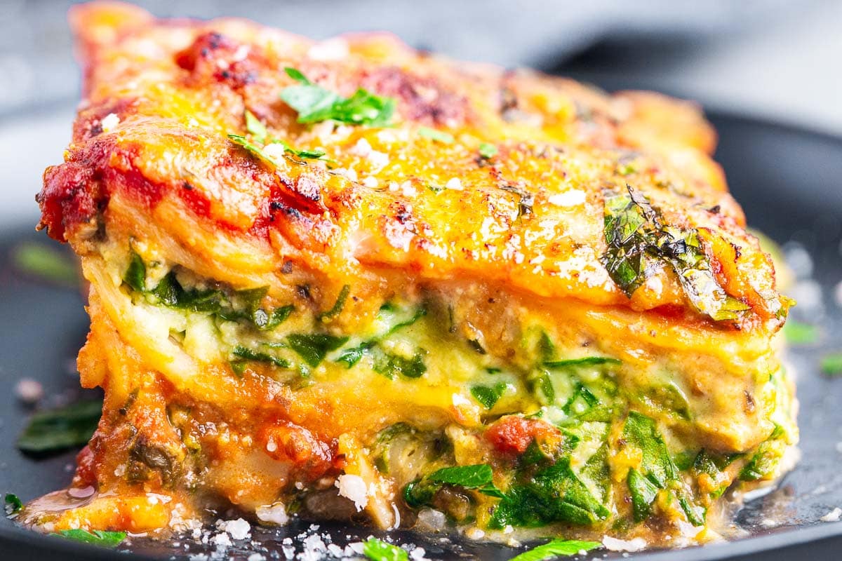 Make-Ahead Spinach Lasagna: Prep, Bake, Freeze for Easy Meals